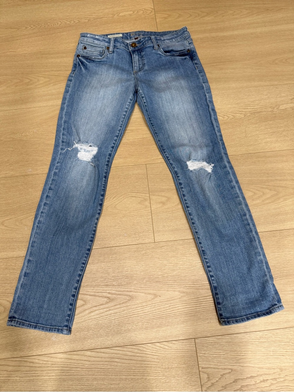 Kut From The Kloth Catherine Boyfriend Jeans Size 4 Distressed Light Wash Cuffed